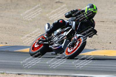 media/Mar-09-2024-SoCal Trackdays (Sat) [[bef1deb9bf]]/3-Turns 9 and 8 (1010am)/